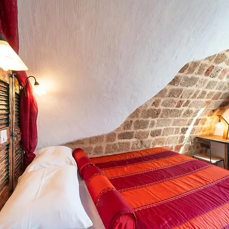 Cava D'oro עיר רודוס