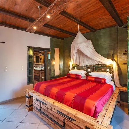 Cava D'oro Rhodes City