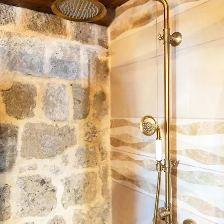 Cava D'oro Rhodes City