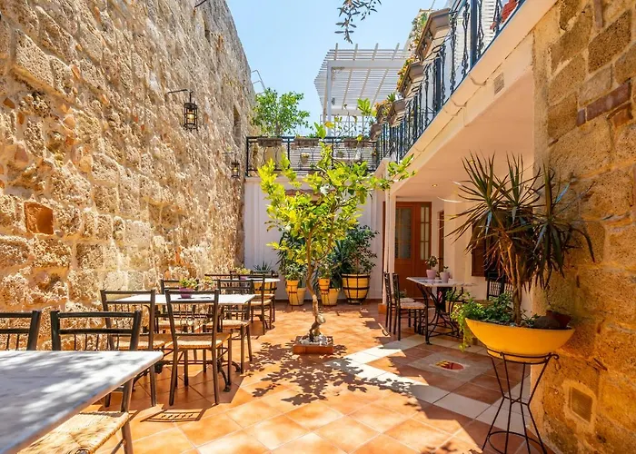 Cava D'oro 3* עיר רודוס