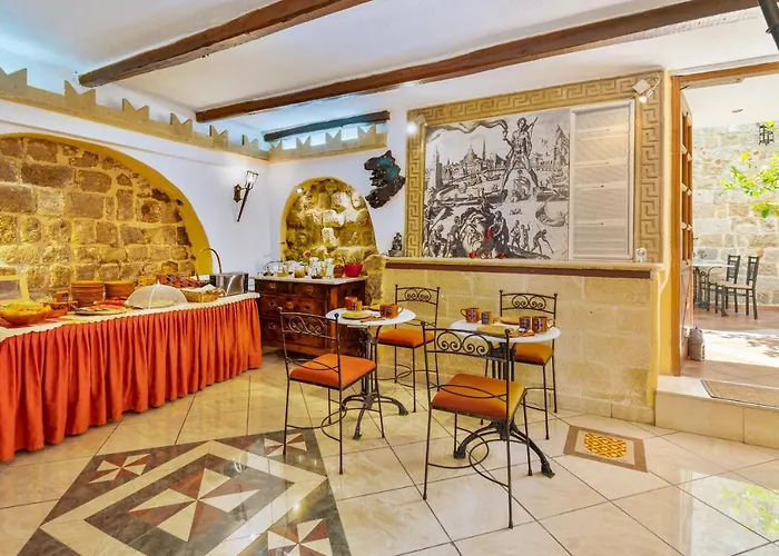 Cava D'oro עיר רודוס