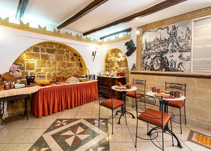 Cava D'oro מלון 3*