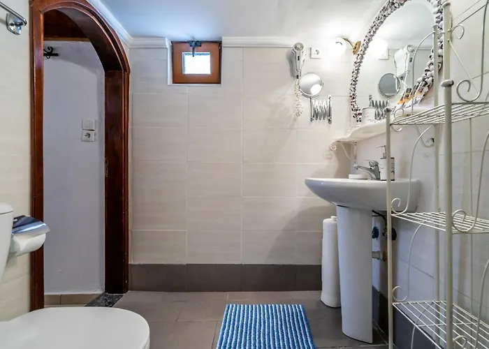 Cava D'oro עיר רודוס