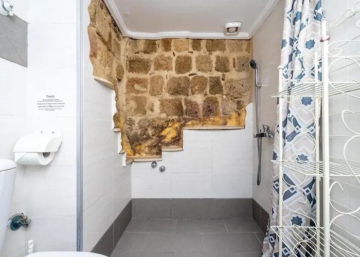 Cava D'oro 3* עיר רודוס