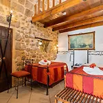 Cava D'oro Hotel