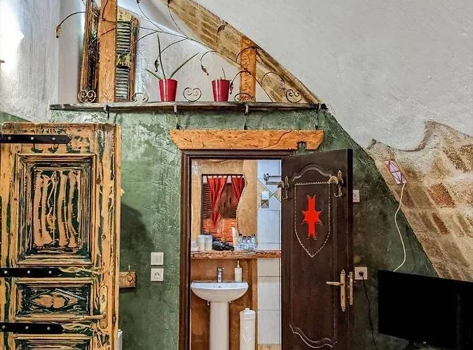 Cava D'oro Rhodes City